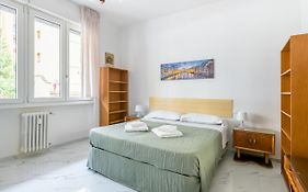 Florence Comfortable Apartment